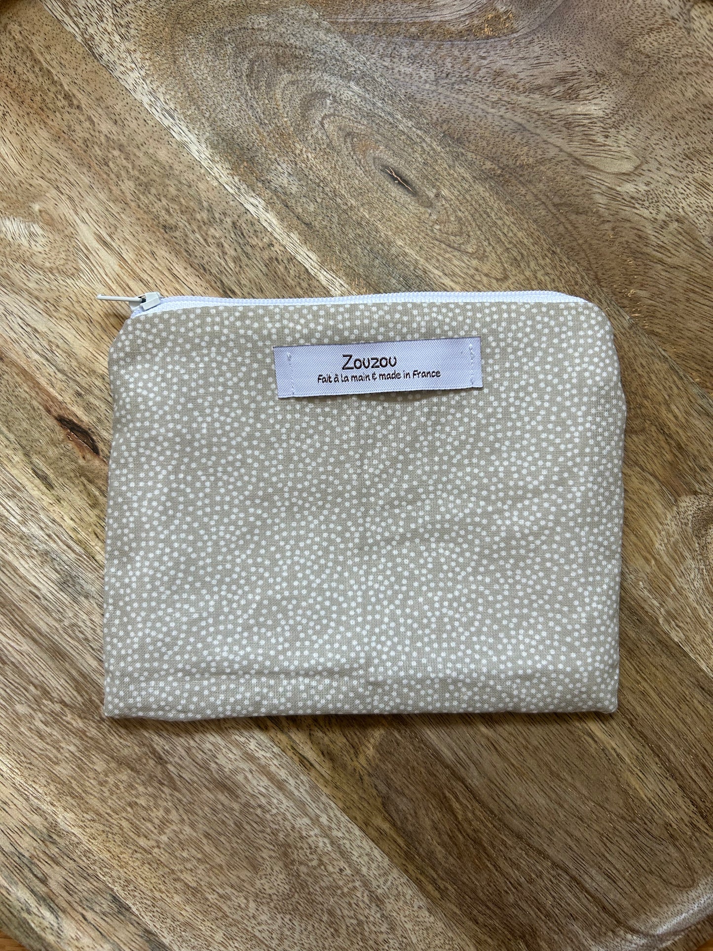 Pochette à pois